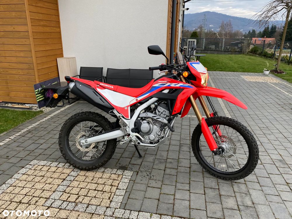 Honda CRF - 8