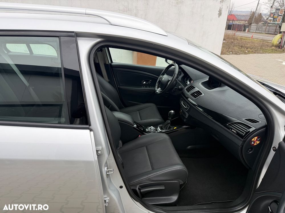 Renault Megane ENERGY dCi 110 Start & Stop Bose Edition - 12