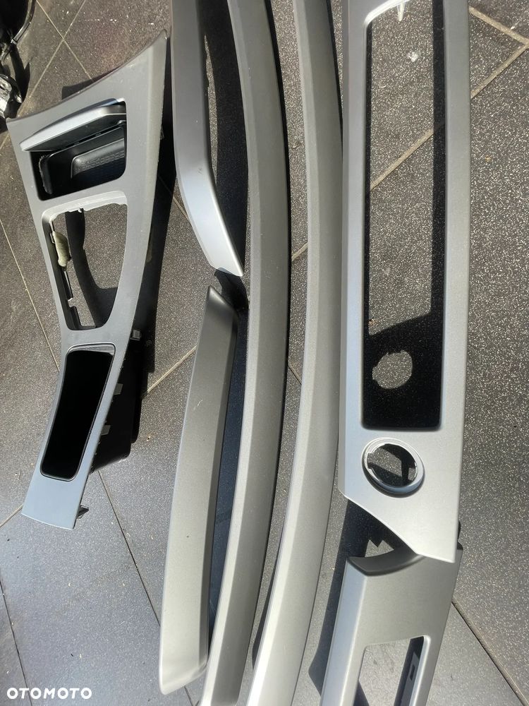 Bmw E90 Dekory srebrne - 3