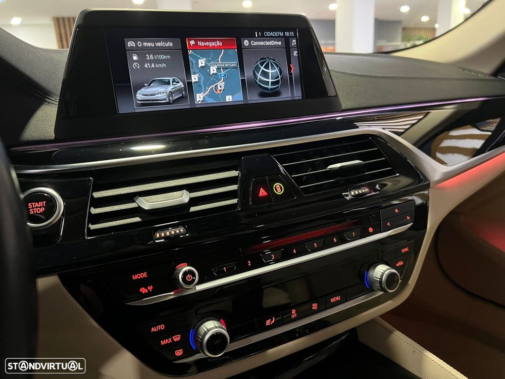 BMW 530 e iPerformance Line Luxury - 22