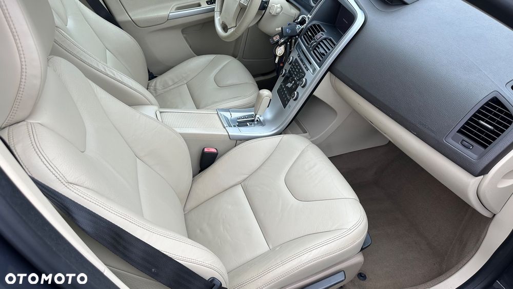 Volvo XC 60 T6 AWD Summum - 7