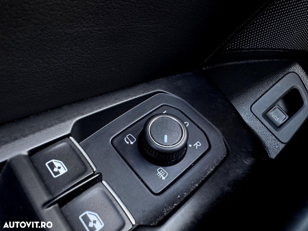 Volkswagen Passat Alltrack 2.0 TDI DSG 4Motion - 26