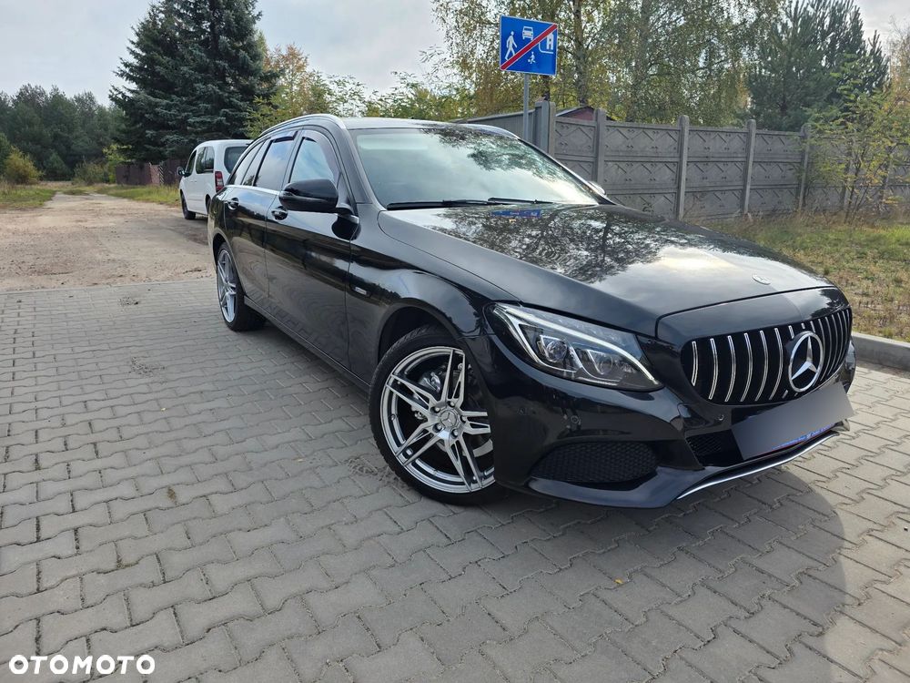 Mercedes-Benz C-Class 2015 photo 2
