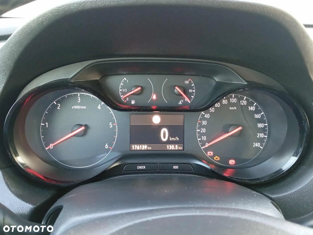 Opel Grandland X - 10