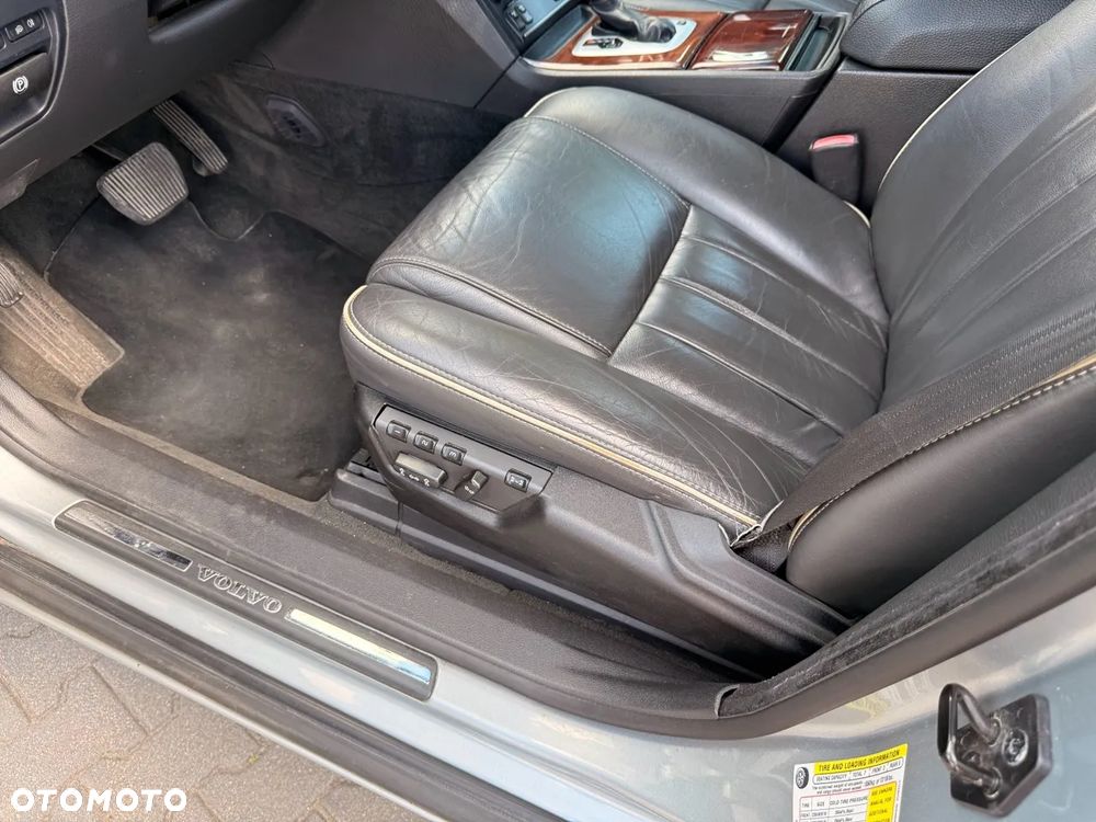 Volvo XC 90 - 21