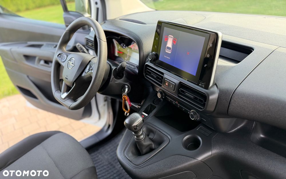 Opel Combo - 28