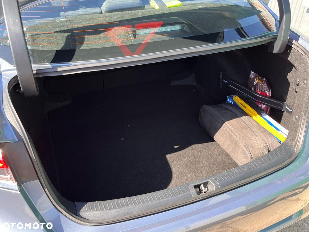 Toyota Corolla 1.6 Comfort - 13