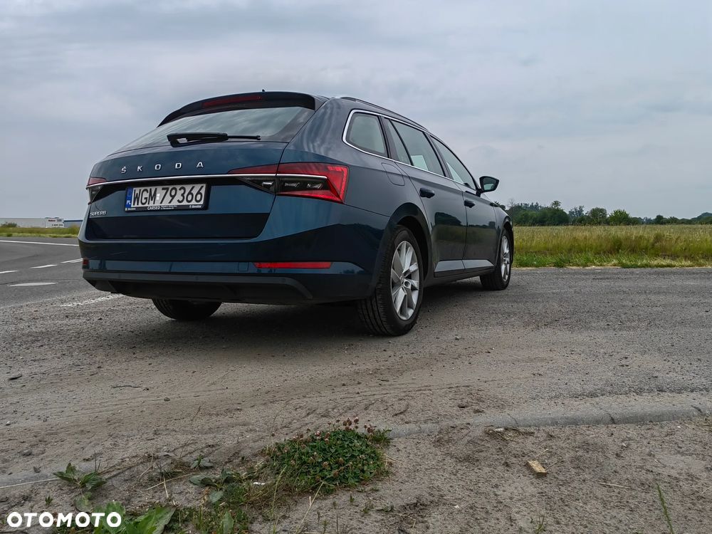 Skoda Superb 2.0 TDI SCR Ambition DSG - 6