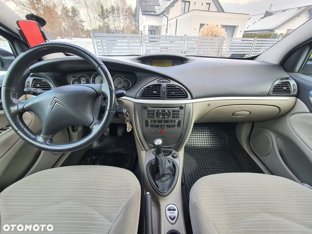 Citroën C5 II 1.8i 16V - 11