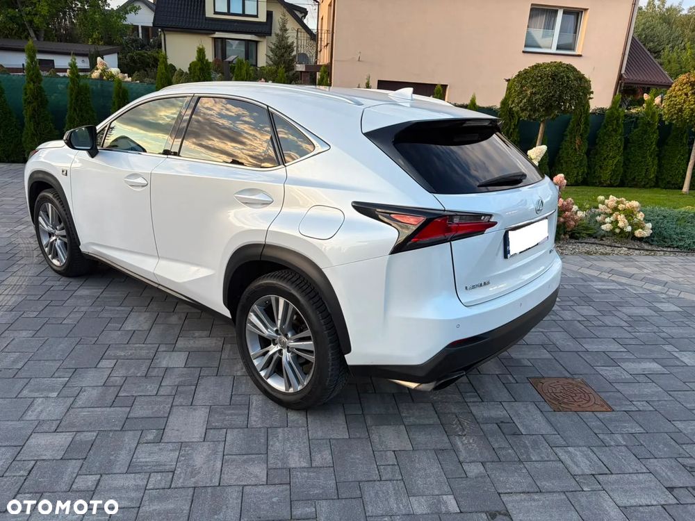 Lexus NX 200t F Sport AWD - 3