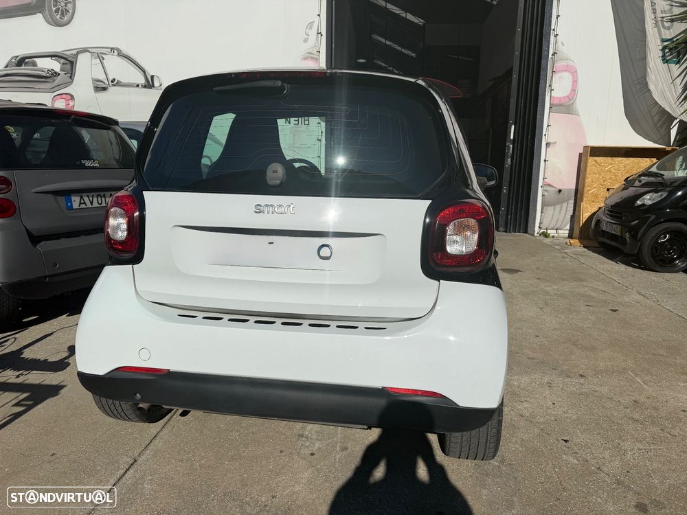 Smart ForTwo Coupé 1.0 mhd Passion 71 - 4