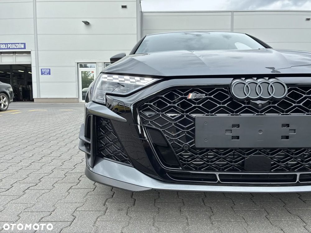 Audi RS3 Limousine - 27