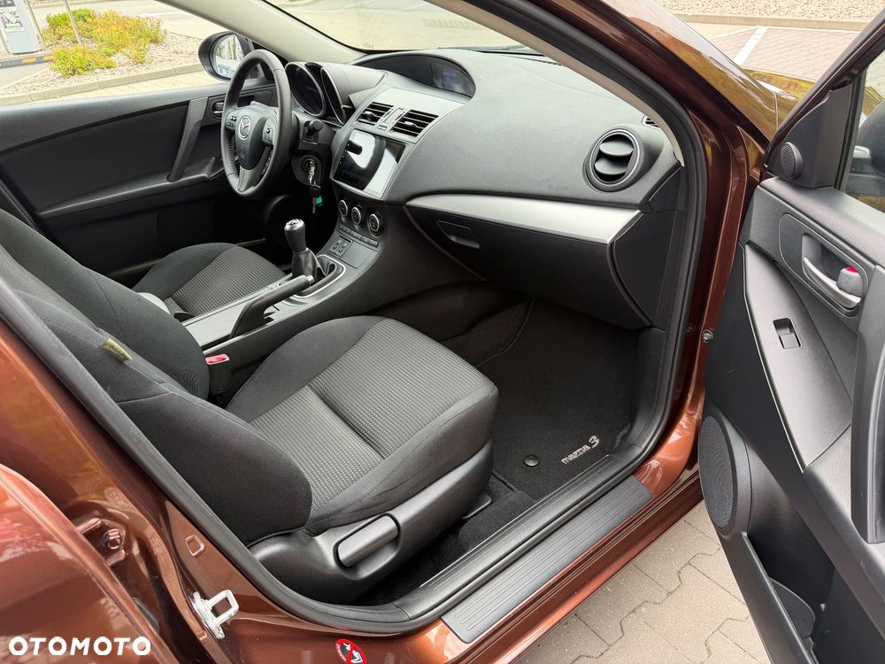 Mazda 3 1.6 MZR 90th Anniversary - 11