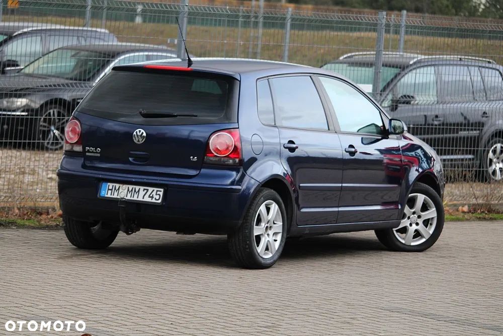 Volkswagen Polo 1.4 Comfortline - 10