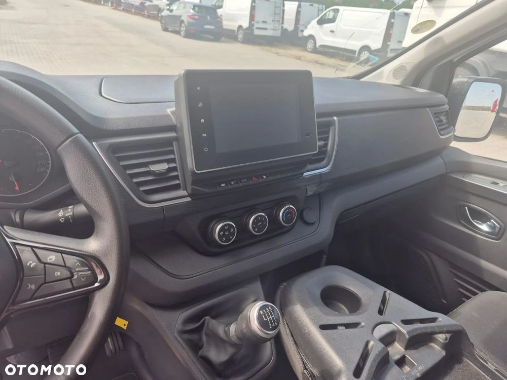 Renault TRAFIC - 7