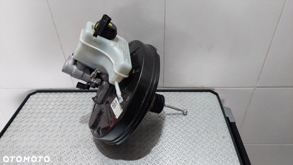 SERWO HAMULCOWE POMPKA VW PASSAT B7 R2013 2,0 TDI NR 3C1614105AP - 3