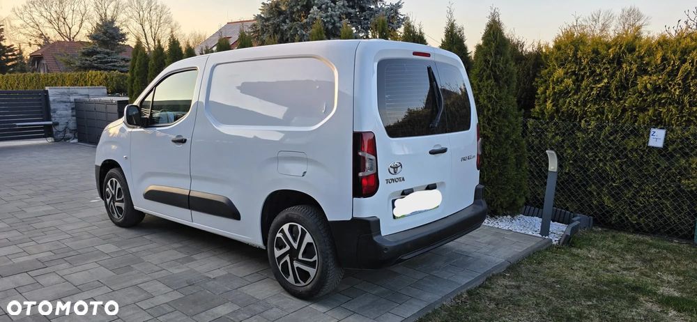 Toyota ProAce 1,5-l-D-4D L1 (6-Si.) - 4