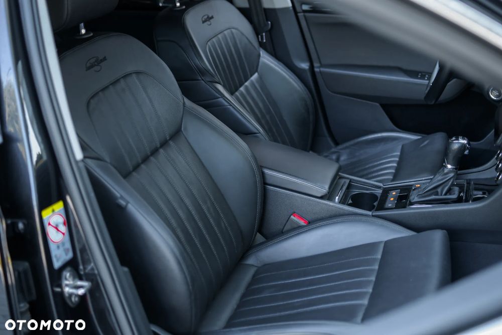 Skoda Superb 2.0 TDI SCR 4x4 L&K DSG - 12