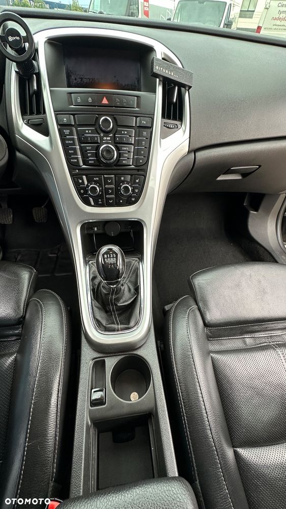 Opel Astra 1.4 T Sport S&S - 17