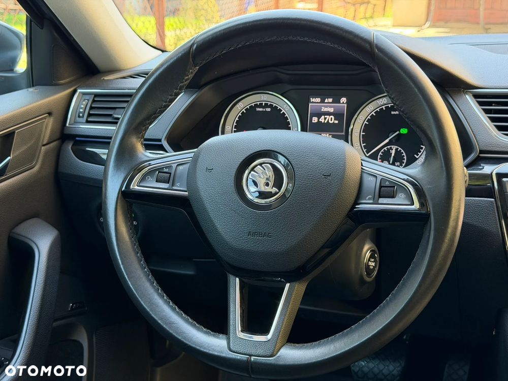 Skoda Superb 2.0 TDI L&K DSG - 12