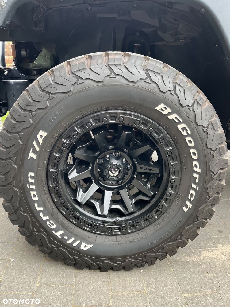 Jeep Wrangler - 10