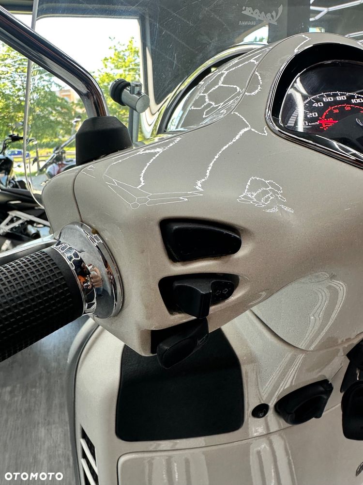 Vespa GTS - 32