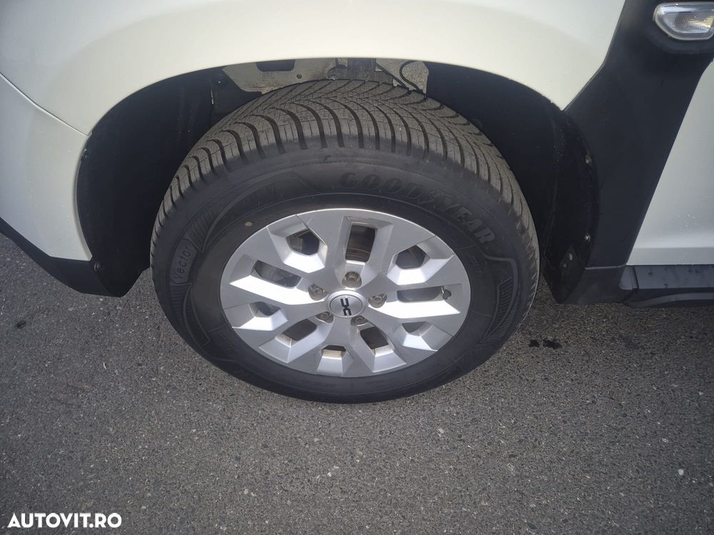 Dacia Duster Blue dCi 115 4WD Comfort - 13