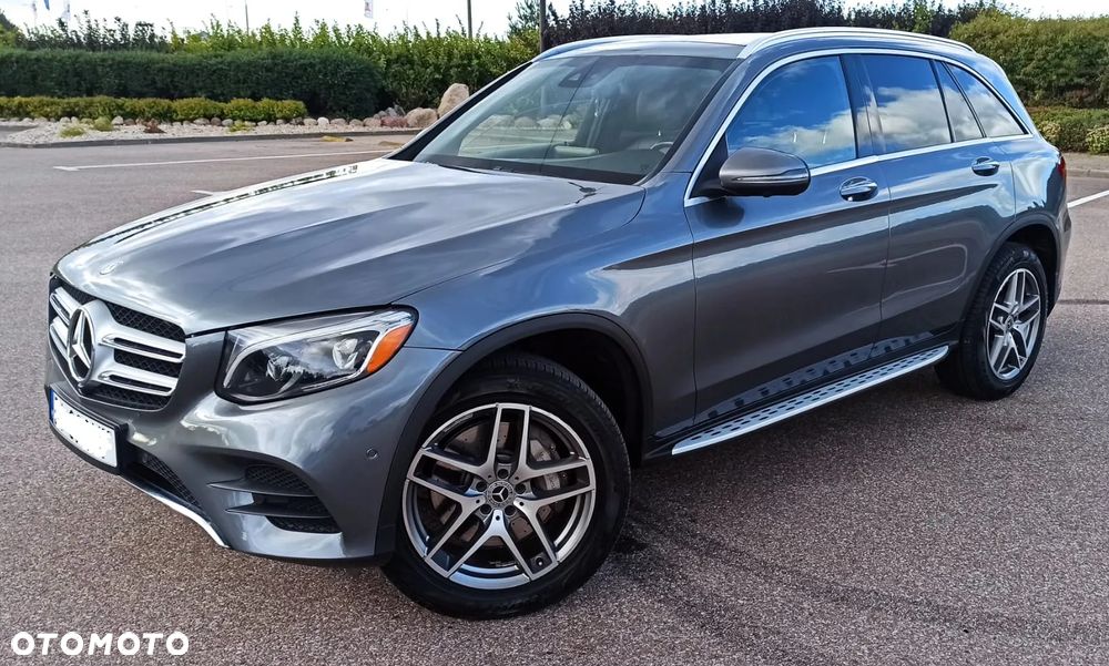 Mercedes-Benz GLC 300 4Matic 9G-TRONIC AMG Line - 1