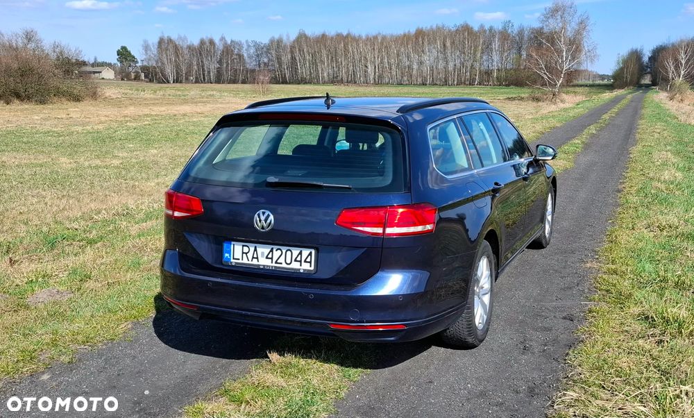 Volkswagen Passat 2.0 TDI (BlueMotion Technology) Comfortline - 5