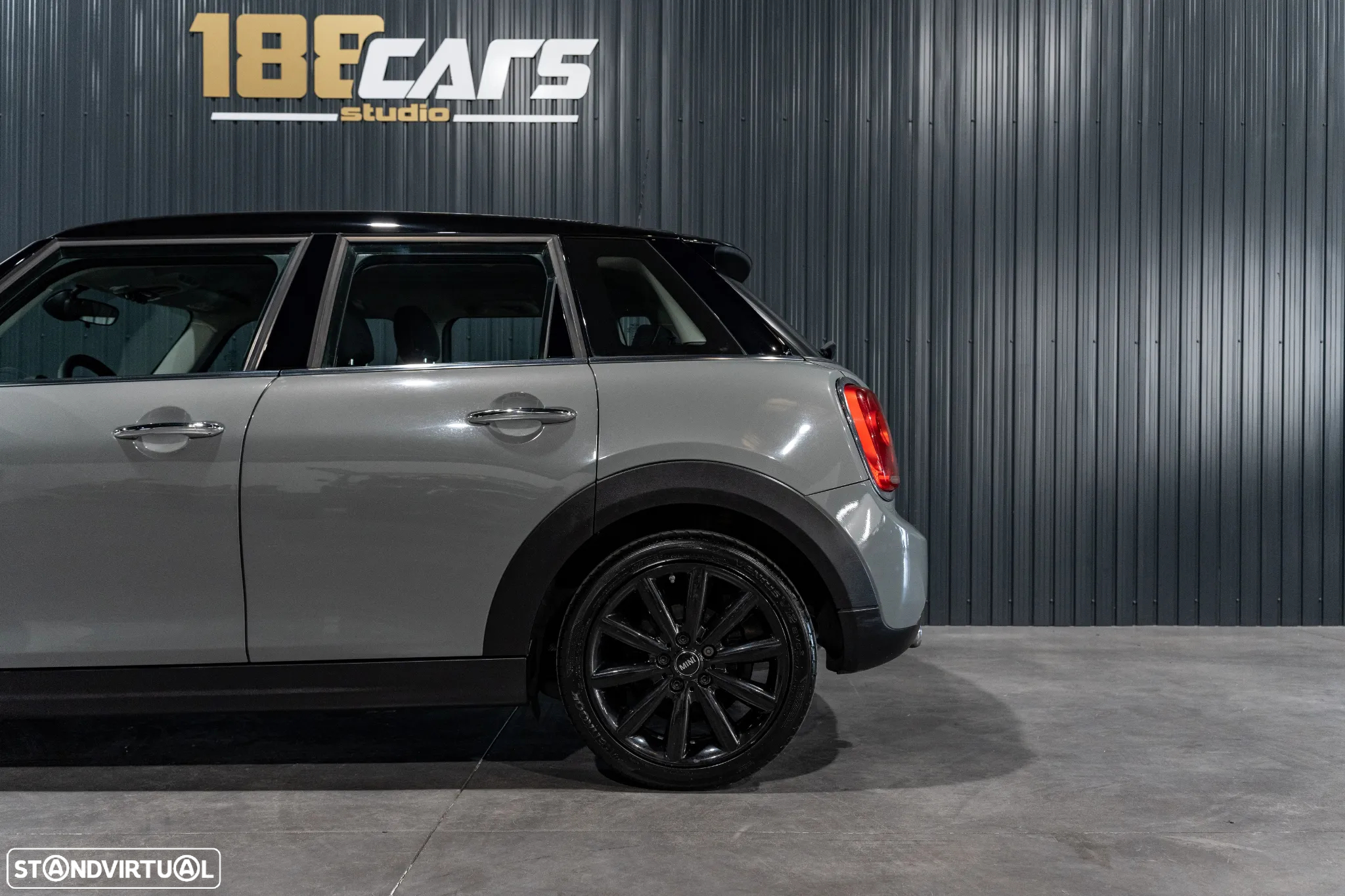 MINI 5 Portas Cooper D - 31