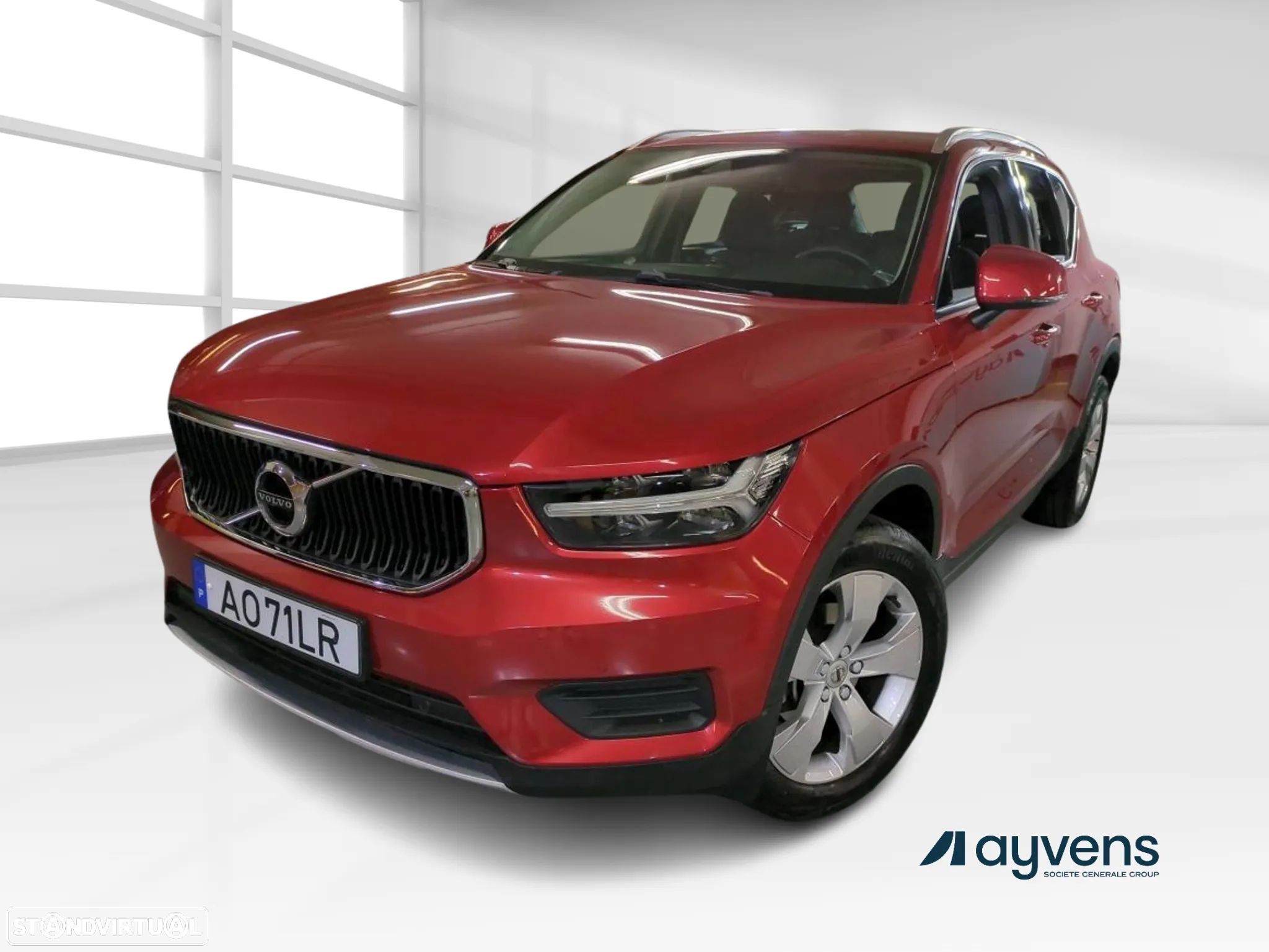 Volvo XC 40 1.5 T2 Momentum Plus - 1
