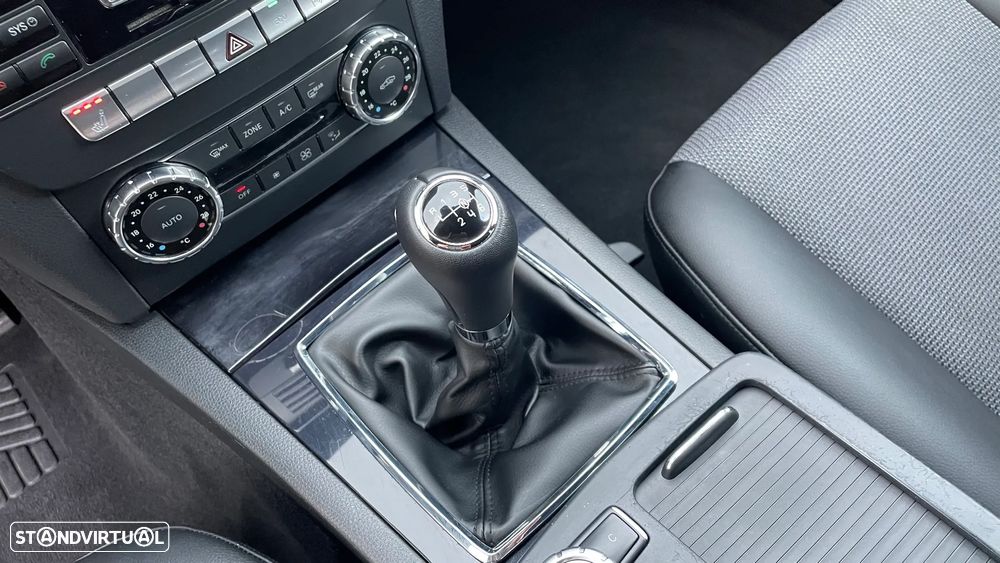 Mercedes-Benz C 250 CDi Avantgarde BlueEfficiency - 22