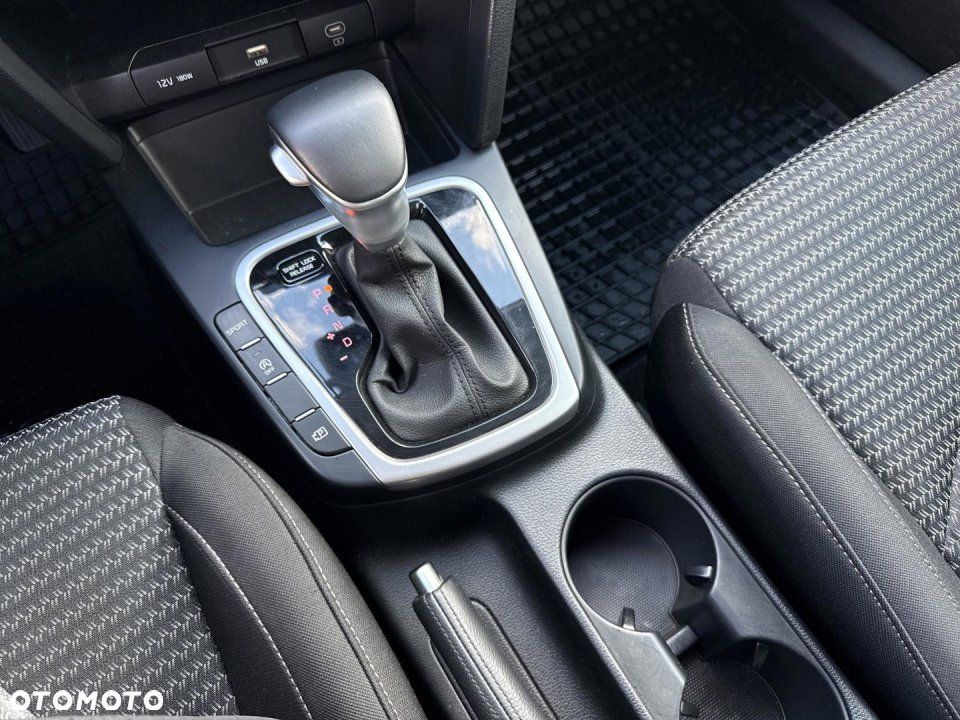 Kia Ceed - 15