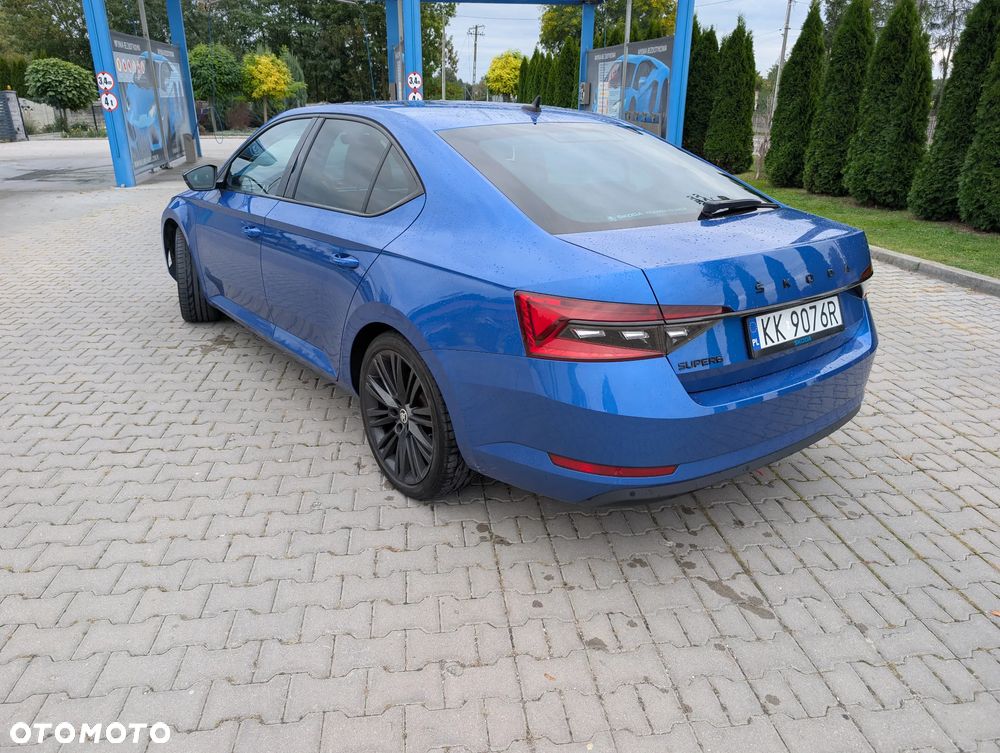 Skoda Superb 2.0 TDI SCR Style DSG - 3
