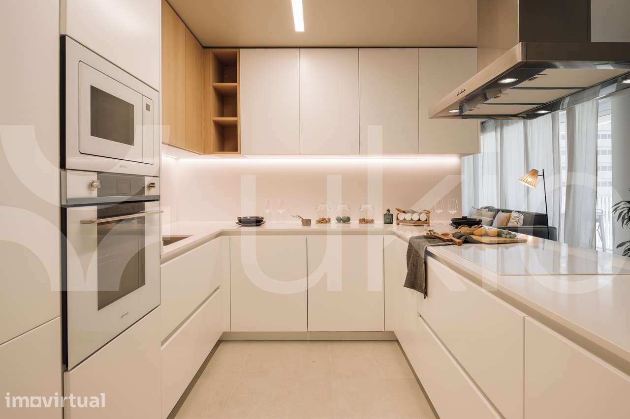 Apartamento T2 com terraço na Praça de Espanha - Sete Rios - Grande imagem: 4/22