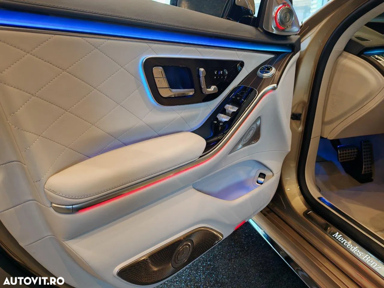 Mercedes-Benz S 400 d 4MATIC Long Aut - 12