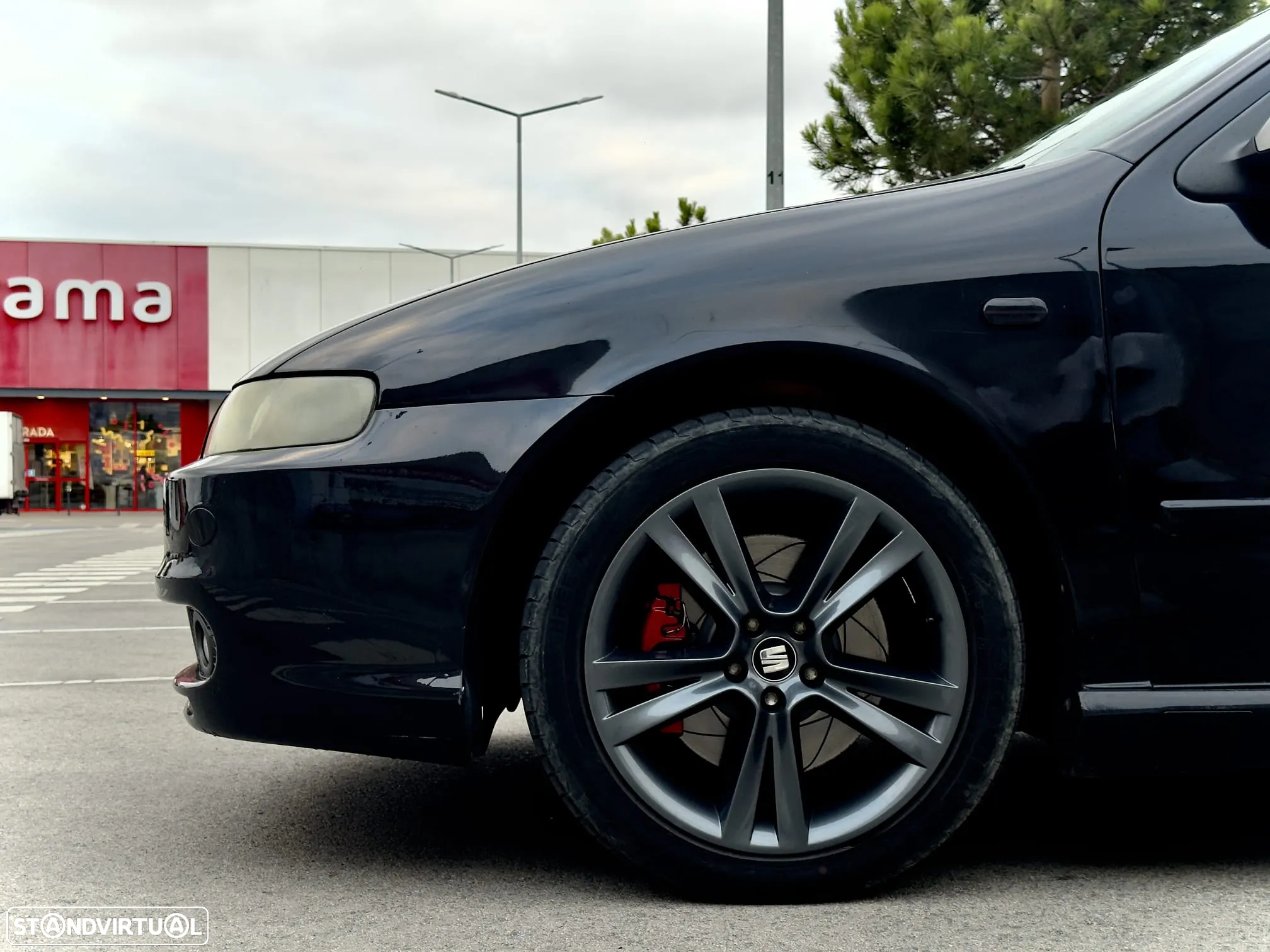SEAT Leon 1.9 TDI 4 Cupra - 4