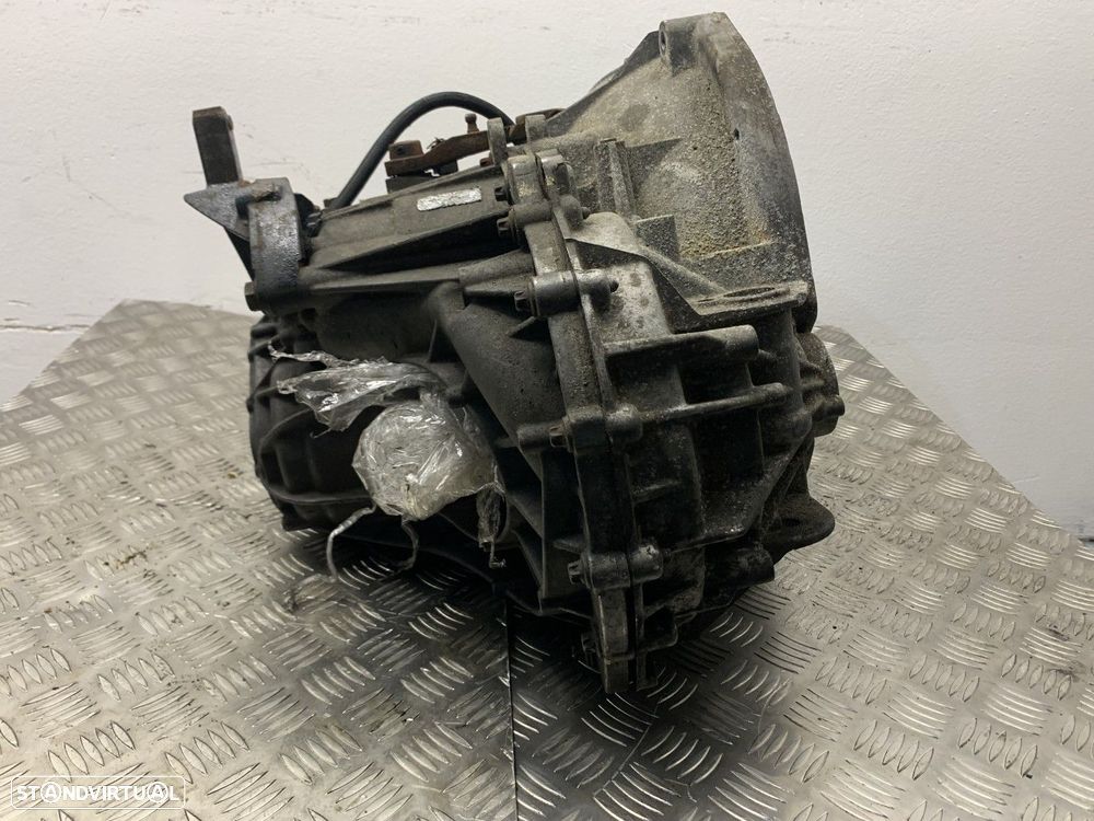 Caixa de velocidades manual NISSAN NV400 2.3 dCi, OPEL MOVANO B 2.3 CDTI FWD, RE... - 2