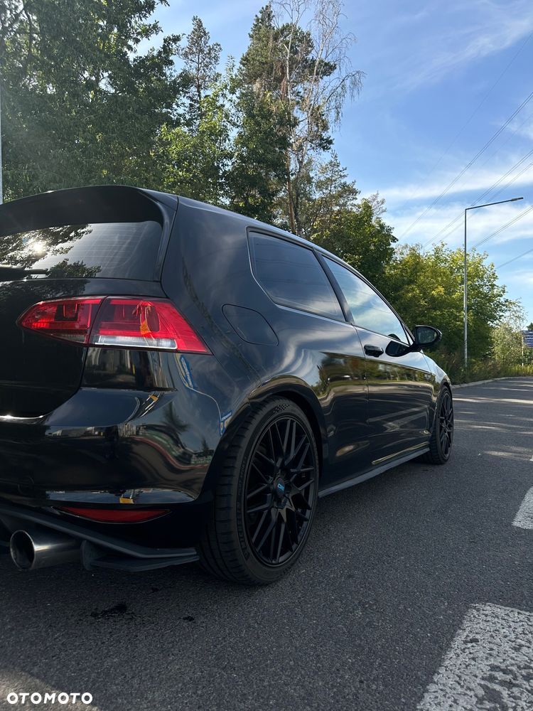 Volkswagen Golf 2.0 GTI - 10