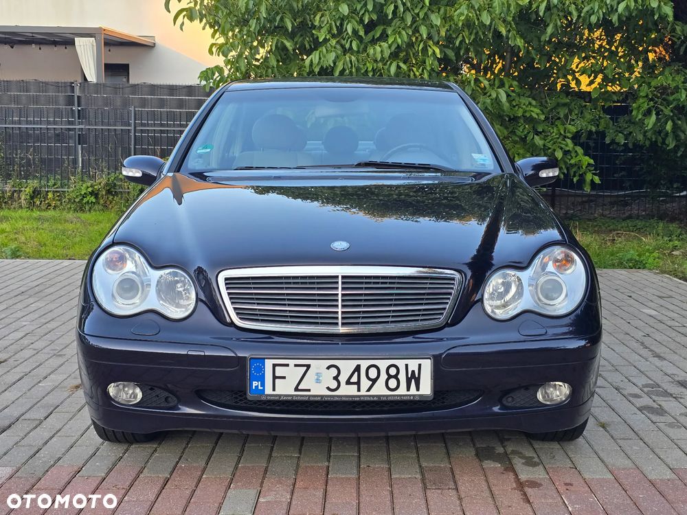 Mercedes-Benz Klasa C 180 Kompressor Classic - 8