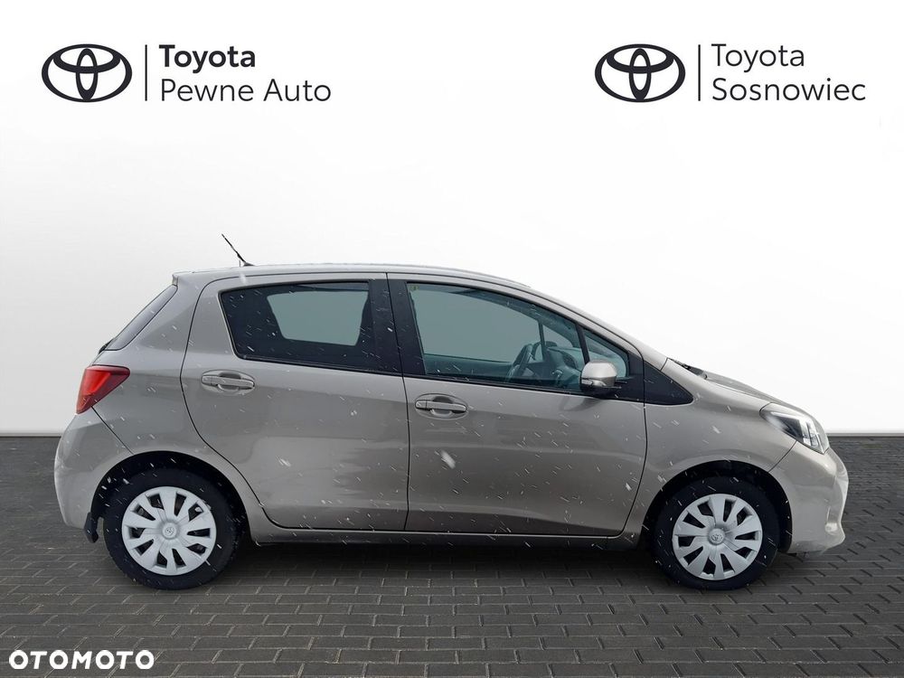 Toyota Yaris - 8