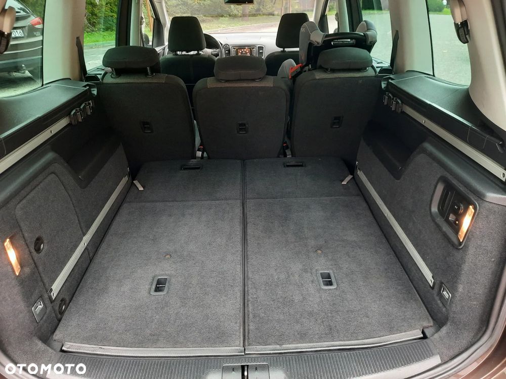 Volkswagen Sharan - 26