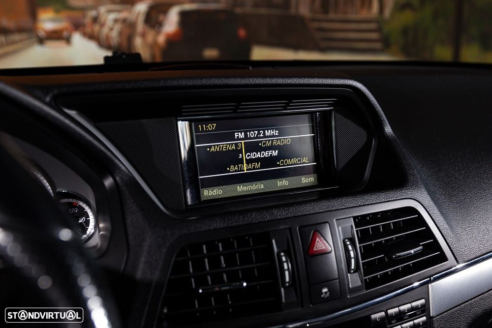 Mercedes-Benz E 250 CDi BlueEfficiency - 14