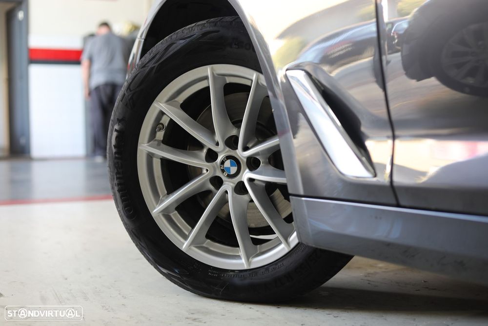BMW 520 d Auto - 26