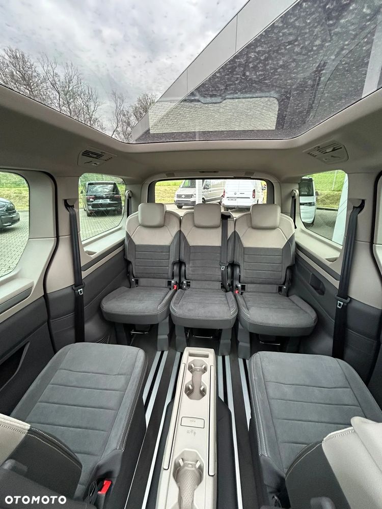 Volkswagen Multivan 2.0 TDI L2 Edition DSG - 24