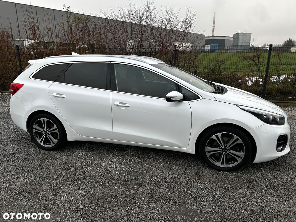 Kia Ceed 1.6 CRDi GT Line DCT - 14