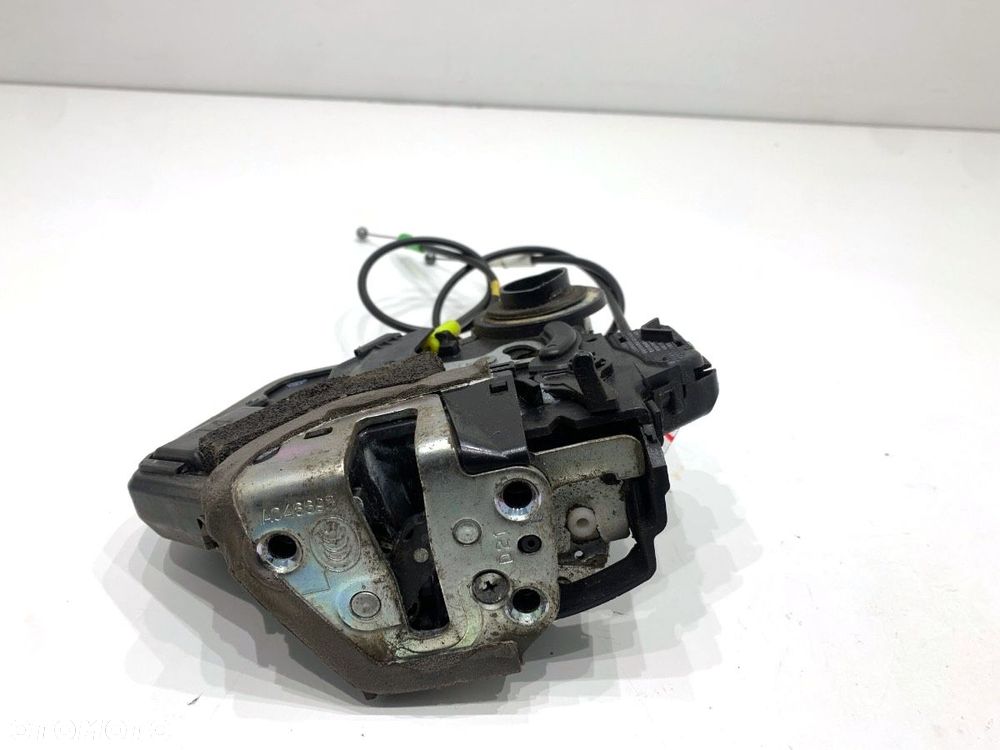 ZAMEK DRZWI LEWY TYŁ  TOYOTA LAND CRUISER PRADO (_J12_) 2002 - 2010 3.0 D-4D (KDJ120, KDJ125, - 1