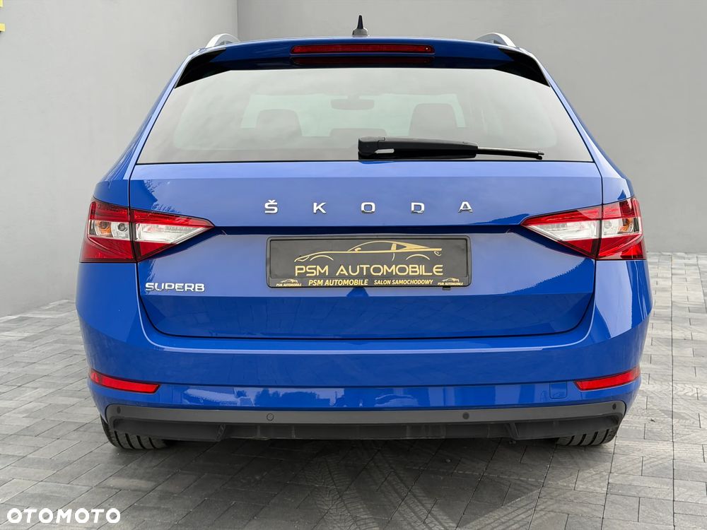 Skoda Superb 2.0 TDI SCR Ambition DSG - 9