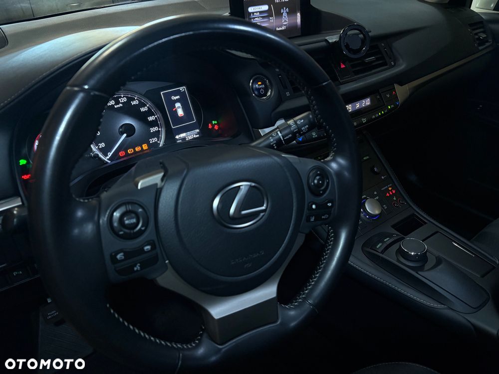 Lexus CT 200h Elegance - 12