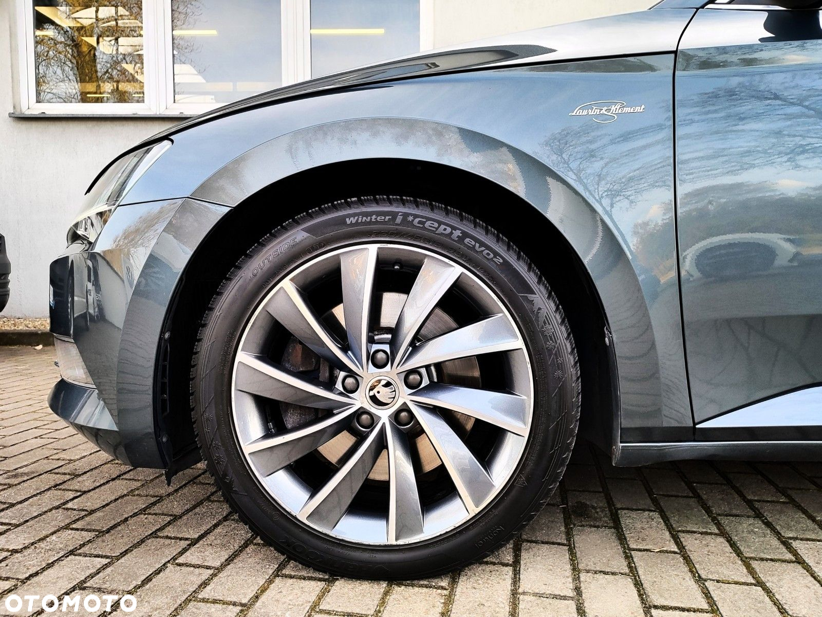 Skoda Superb 2.0 TSI 4x4 L&K DSG - 9